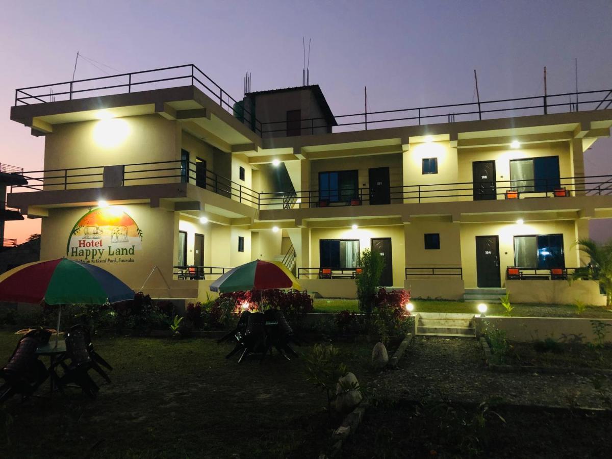 Hotel Happy Land Chitwan Extérieur photo